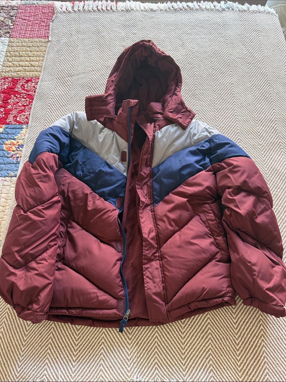 Kids Hooded Colorblock Puffer Jacket - Burgundy, Navy & Light Gray